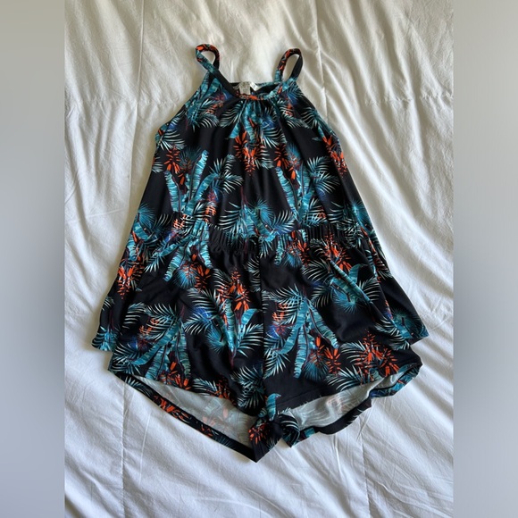 Hawaiian Print Sleep Set - Picture 3 of 6